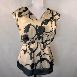 Sound & Matter Blouse Sz M Ivory Charcoal V-Neck Sleeveless Peplum Zip Open Back